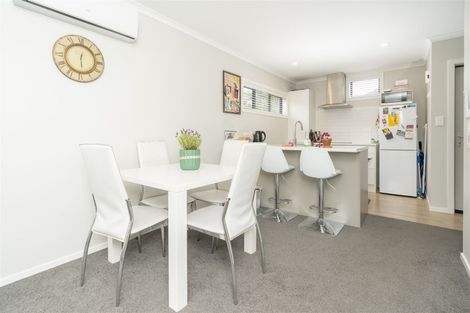 Photo of property in 27u7 Campbell Street, Frankton, Hamilton, 3204