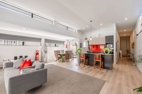 Photo of property in 83 Coast Boulevard, Papamoa Beach, Papamoa, 3118