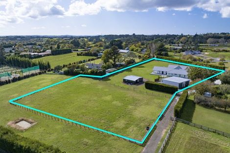 Photo of property in 88 Taupaki Road, Taupaki, 0782