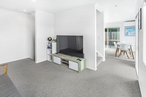 Photo of property in 12u1 Scotland Place, Hillcrest, Hamilton, 3216