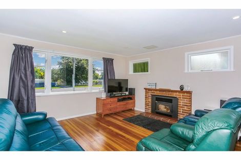 Photo of property in 1/90 Kelvin Road, Papakura, 2110