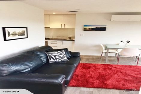 Photo of property in 6 Ava Avenue, Titirangi, Auckland, 0604