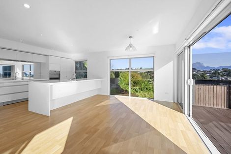 Photo of property in 459 Devon Street West, Lynmouth, New Plymouth, 4310