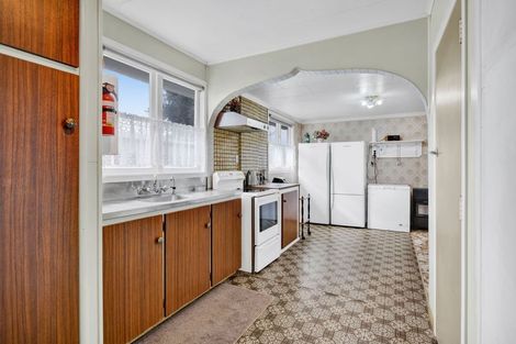 Photo of property in 63 Longfellow Road, Opunake, 4616