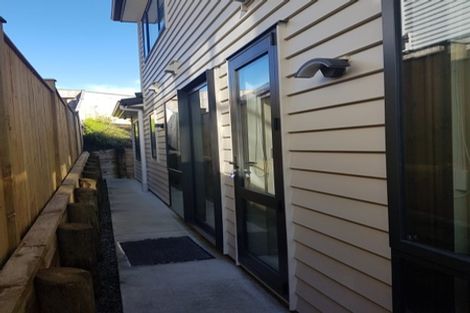 Photo of property in 17 Lime Hill Rise, Flat Bush, Auckland, 2019