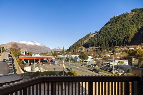 Photo of property in The Alex Apartments, 31/135a Hallenstein Street, Queenstown, 9300