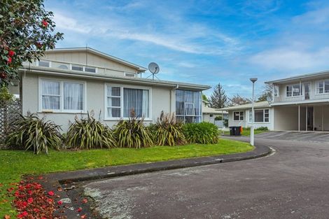 Photo of property in 10 Te Awe Awe Court, Hokowhitu, Palmerston North, 4410