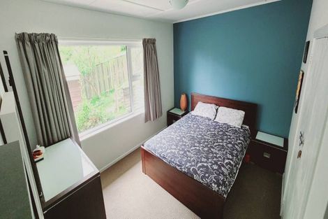 Photo of property in 23 Holmes Grove, Naenae, Lower Hutt, 5011