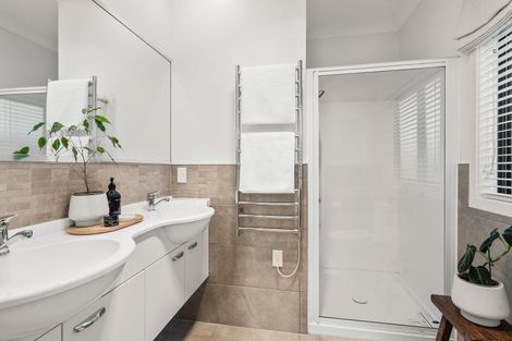 Photo of property in 46a Essex Street, Masterton, 5810