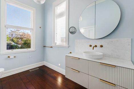 Photo of property in 54 Majoribanks Street, Mount Victoria, Wellington, 6011