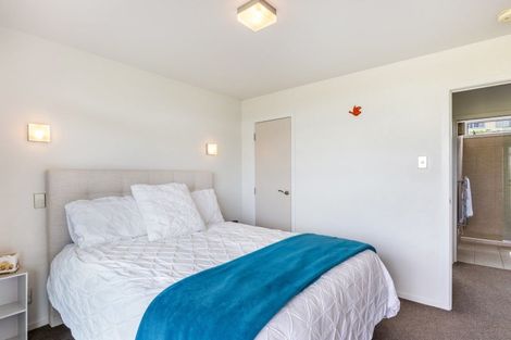 Photo of property in 1-25/300 Lake Terrace, Two Mile Bay, Taupo, 3330
