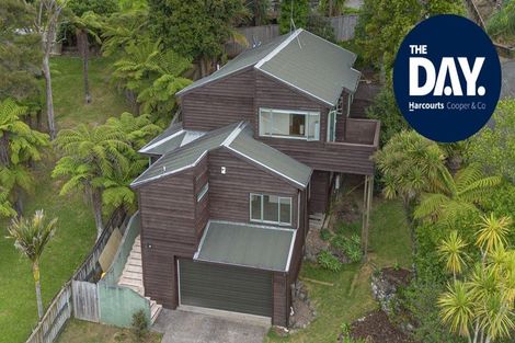 Photo of property in 30 Glenwood Avenue, Birkenhead, Auckland, 0626