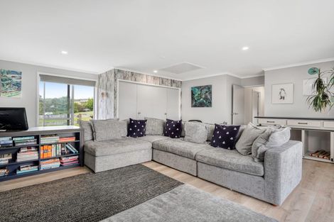 Photo of property in 306a Inland Road, Helensville, 0875