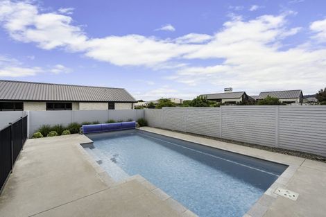 Photo of property in 6 Moemoea Place, Cambridge, 3434