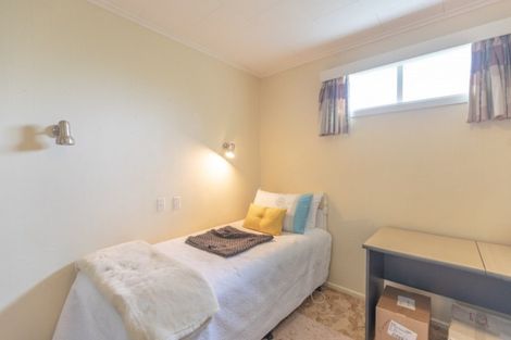 Photo of property in 2a Karu Crescent, Waikanae, 5036
