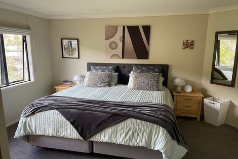 Photo of property in 31 Forest Road, Pinehaven, Upper Hutt, 5019