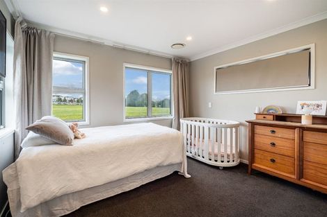 Photo of property in 5 Lockheed Street, Hobsonville, Auckland, 0618