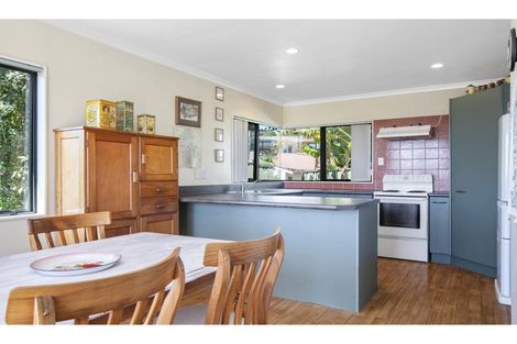 Photo of property in 31 Mellsop Avenue, Waiuku, 2123