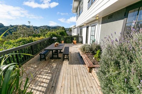 Photo of property in 4 Parklands Drive, Karori, Wellington, 6012