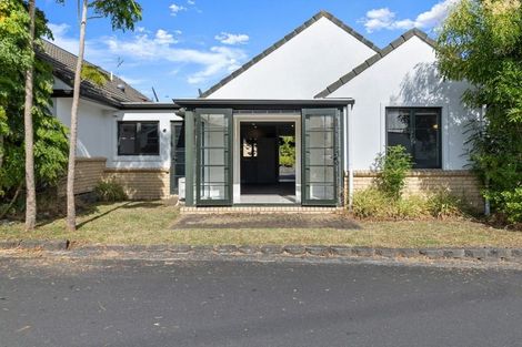 Photo of property in St Claire Village, 160/172 Mcleod Road, Te Atatu South, Auckland, 0610