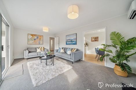 Photo of property in 22 Golf Road, Manor Park, Lower Hutt, 5019