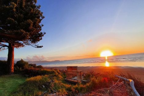 Photo of property in 5 Raebern Lane, Raumati Beach, Paraparaumu, 5032