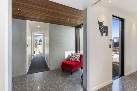 Photo of property in 7 Hobbs Lane, Harewood, Christchurch, 8051