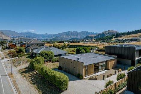 Photo of property in 220a Aubrey Road, Wanaka, 9305