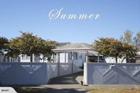 Photo of property in 84 Hillcrest Drive, Kelvin Grove, Palmerston North, 4414