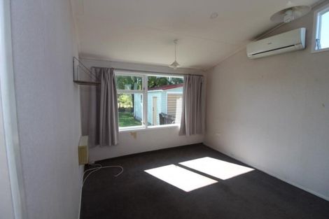 Photo of property in 6 Meads Place, Marton, 4710