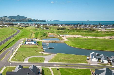 Photo of property in 253 Kupe Drive, Whitianga, 3510