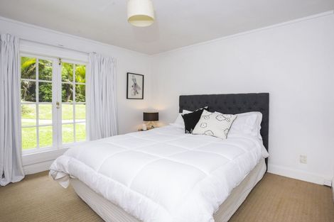 Photo of property in 263 Huia Road, Titirangi, Auckland, 0604