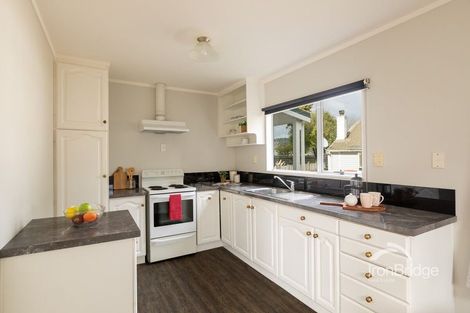 Photo of property in 11 Totara Street, Trentham, Upper Hutt, 5018