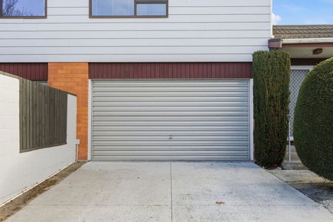 Photo of property in 2/1 Karnak Crescent, Russley, Christchurch, 8042