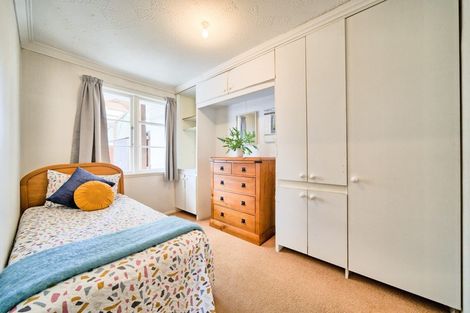 Photo of property in 14ud- Bush Grove, Trentham, Upper Hutt, 5018