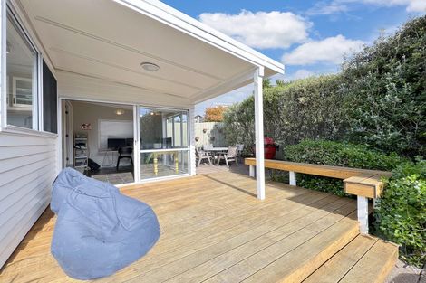 Photo of property in 32 Mason Street, New Lynn, Auckland, 0600