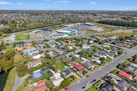 Photo of property in 31 Cridland Street West, Kaiapoi, 7630