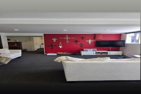 Photo of property in 107 Tiroroa Avenue, Te Atatu South, Auckland, 0610