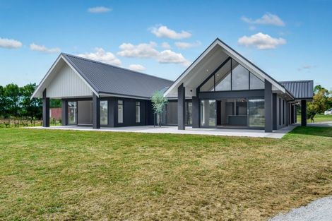 Photo of property in 22 Riverside Way, Clevedon, 2585