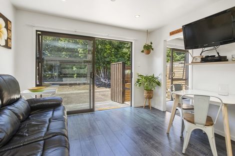 Photo of property in 1/105 Taylor Road, Mangere Bridge, Auckland, 2022
