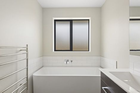 Photo of property in 16 Fairbairn Road, Rolleston, 7614