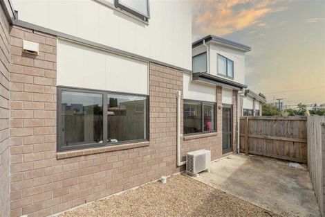 Photo of property in 62u1 Carrington Avenue, Silverdale, Hamilton, 3216