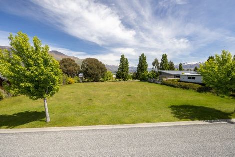 Photo of property in 22 Greenbelt Place, Wanaka, 9305