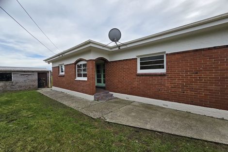 Photo of property in 35 Factory Road, Paretai, Balclutha, 9271