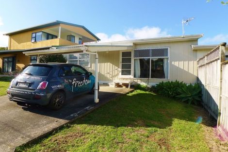 Photo of property in 2/60 Gardner Avenue, New Lynn, Auckland, 0600