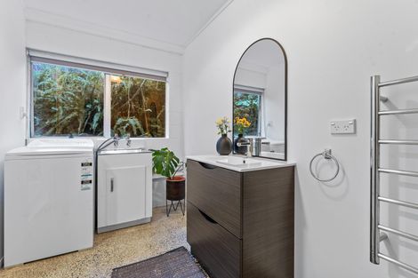 Photo of property in 6 Seatoun Avenue, Leigh, Warkworth, 0985