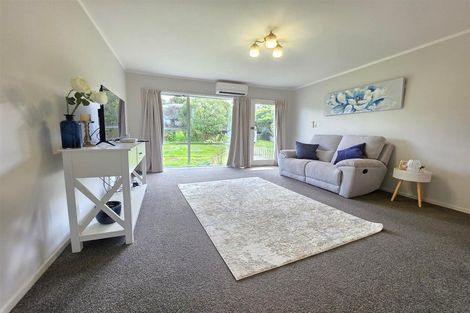 Photo of property in 10/79 Glendale Road, Glen Eden, Auckland, 0602