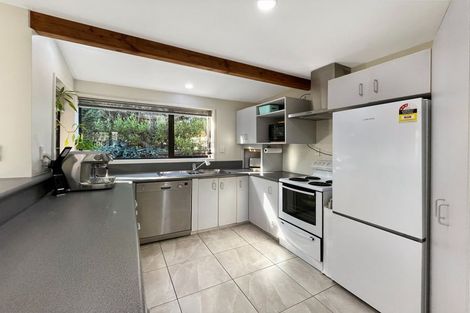 Photo of property in 2/53 Mcfaddens Road, St Albans, Christchurch, 8052