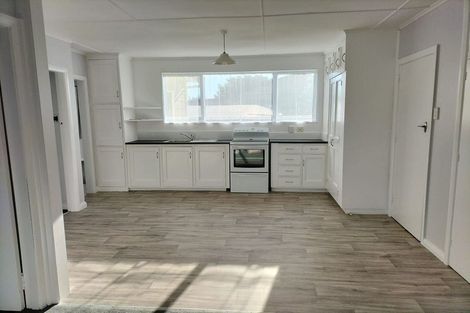 Photo of property in 143 Bartholomew Road, Levin, 5510