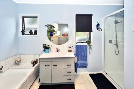 Photo of property in 17a Macloughlin Drive, Te Puke, 3119